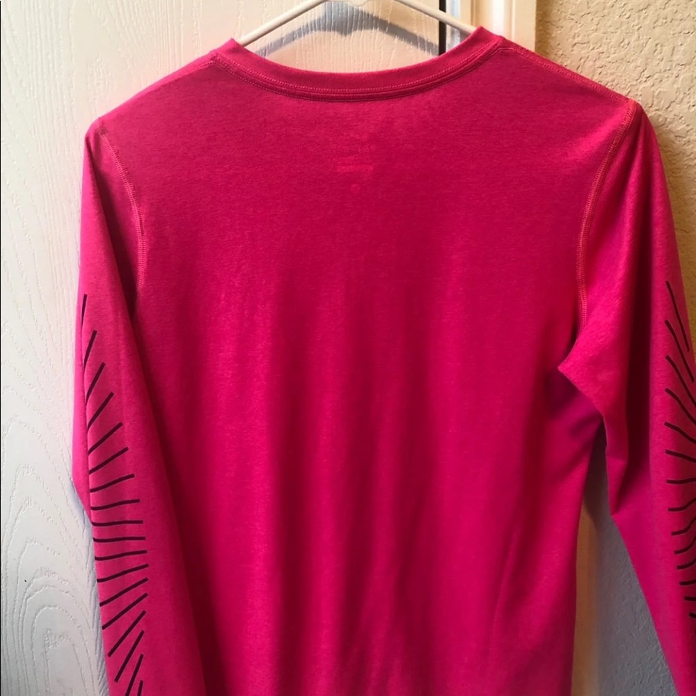Nike T-shirt - Picture 3 of 3